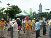 0617_013.JPG (120432 bytes)