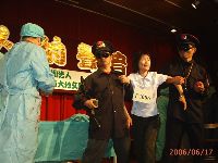 0617_068.JPG (102408 bytes)