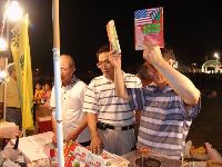 0624_071.JPG (67953 bytes)