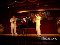 0704_029.JPG (83582 bytes)