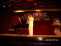 0704_030.JPG (83474 bytes)