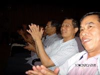 0704_034.JPG (80190 bytes)