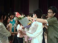 0704_050.JPG (90579 bytes)