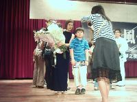 0704_053.JPG (101945 bytes)