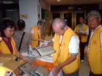 0722_062.JPG (129177 bytes)