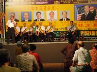 0729_010.JPG (128812 bytes)