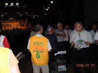 0729_062.JPG (88289 bytes)