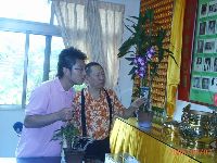 0803_012.JPG (135057 bytes)