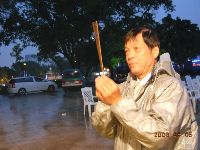 0805_028.JPG (109199 bytes)