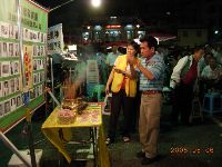 0806_037.JPG (114833 bytes)