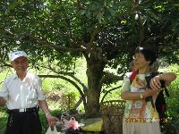 0812-1_001.jpg (102740 bytes)