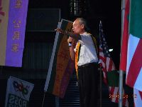 0812_0026.JPG (84207 bytes)