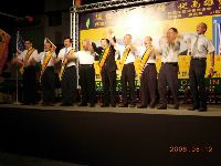 0812_0037.JPG (98945 bytes)