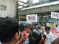 0822_004.JPG (131005 bytes)