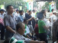 0826rally_010.JPG (227156 bytes)