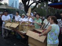 0826rally_023.JPG (211786 bytes)