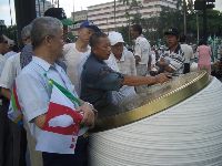 0826rally_026.JPG (192827 bytes)