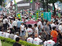 0826rally_056.JPG (176355 bytes)