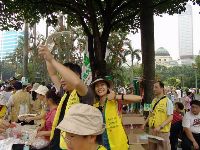 0826rally_062.JPG (153378 bytes)