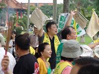 0826rally_066.JPG (123442 bytes)