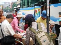 0826rally_108.JPG (134926 bytes)