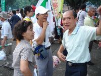 0826rally_185.JPG (124356 bytes)