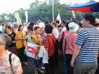 0826rally_187.JPG (139840 bytes)