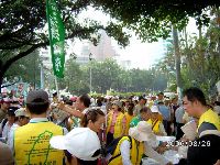 0826rally_215.JPG (172486 bytes)