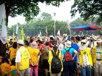 0826rally_224.JPG (166763 bytes)