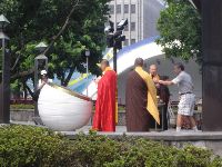 0902_0008.JPG (126925 bytes)