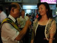 0902_049.JPG (96882 bytes)