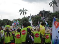 0908_059.JPG (101978 bytes)