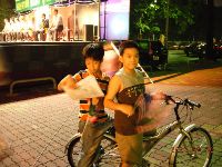 0909_030.JPG (127564 bytes)