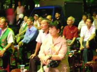 0909_052.JPG (105472 bytes)