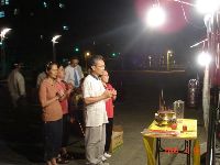 0916-1_0029.JPG (93726 bytes)