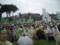 0916_0041.JPG (111650 bytes)