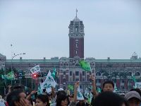 0916_0102.JPG (83334 bytes)