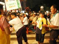 0917report_0061.JPG (122033 bytes)