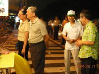 0917report_0079.JPG (105537 bytes)