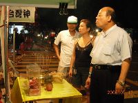 0917report_0082.JPG (111638 bytes)