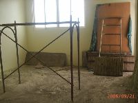 0921_043.JPG (85599 bytes)