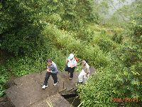 0921_058.JPG (182730 bytes)