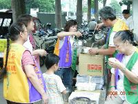 0923_010.JPG (134587 bytes)