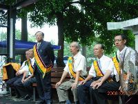 0923_032.JPG (145092 bytes)