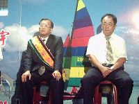 0923_018.JPG (115560 bytes)