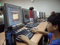 0923computer_002.JPG (87301 bytes)