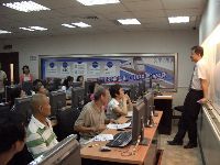 0923computer_006.JPG (99983 bytes)