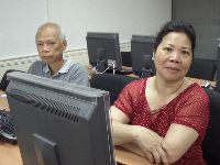 0923computer_007.JPG (84058 bytes)