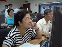 0923computer_022.JPG (97553 bytes)