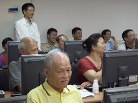 0923computer_033.JPG (74514 bytes)